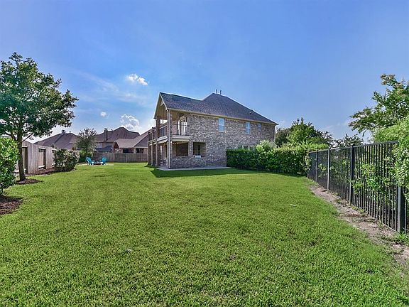 3rd image of 18003 First Bend Dr