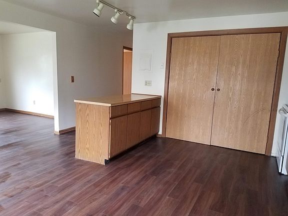 3rd image of N881 Amanda St APT 3