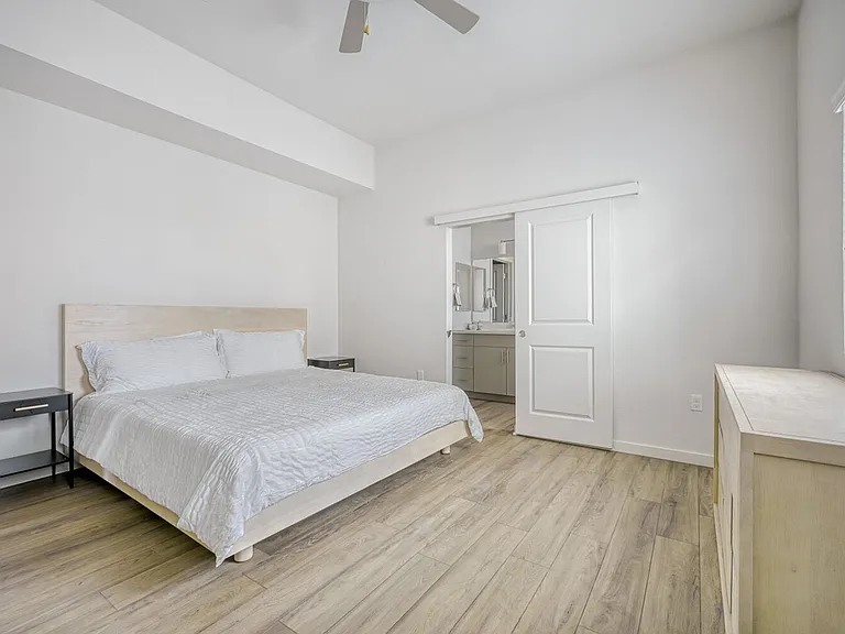 Brioso Furnished Bedroom