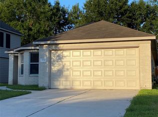 16945 Scenic Knl, Conroe, TX 77385
