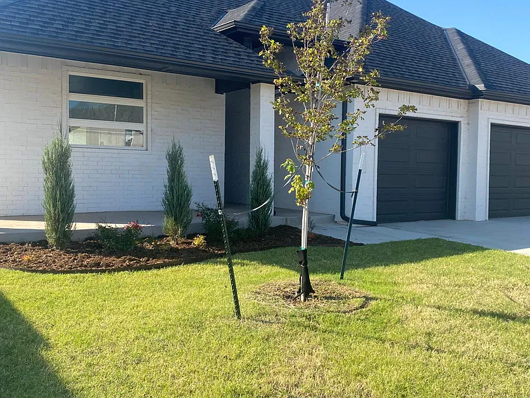 15233 Caspian Ln — Photo 2
