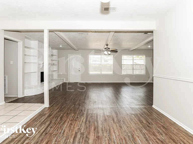 22519 Rockgate Dr — Photo 6