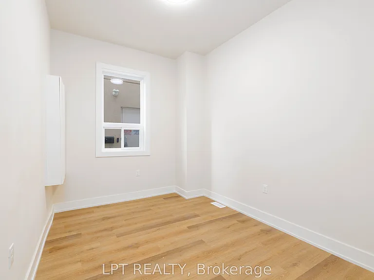 627 Crawford St #B — Photo 6