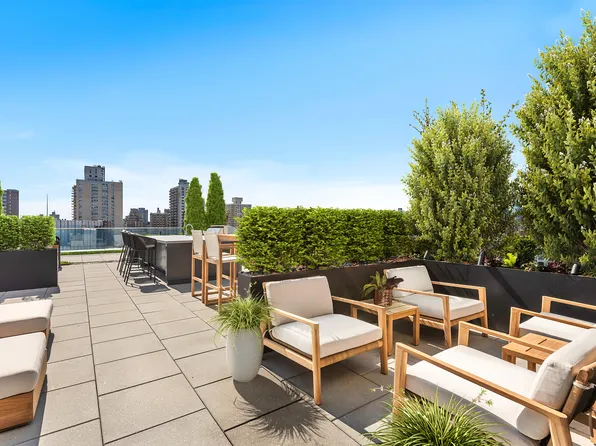 212 West 93rd Street 5B image 26 of 27