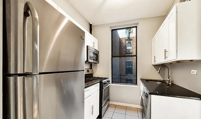 Rented by REAL New York | media 1