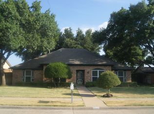 2204 Treehouse Ln, Plano, TX 75023