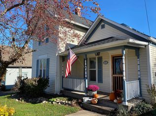 9218 Alden Rd, Harvard, IL 60033