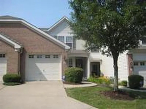 5743 Summit View Ct, Cincinnati, OH 45247