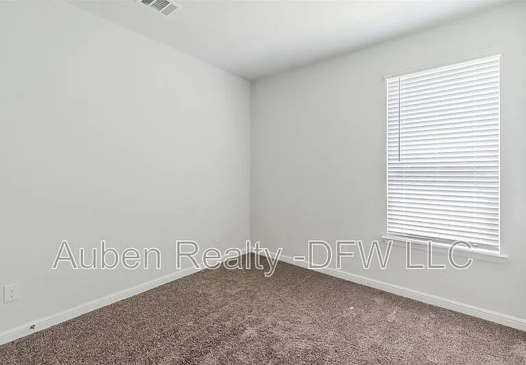 1343 Fox Hollow Rd — Photo 28