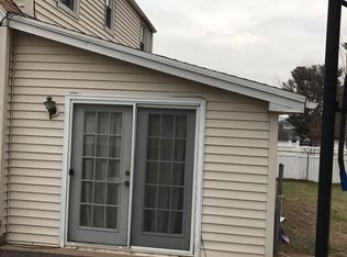 28 Tobler Ter, Wethersfield, CT 06109