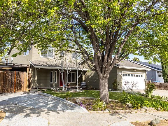 2nd image of 6328 Sponson Ct