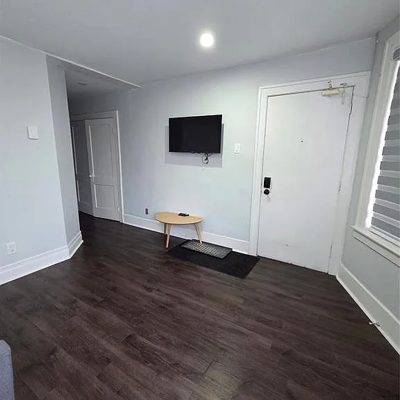 1178 Giles Blvd E #3 — Photo 4