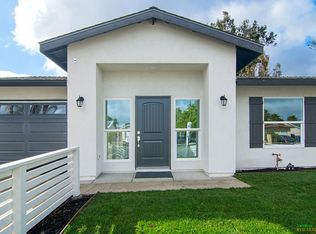 8373 Flanders Dr, San Diego, CA 92126