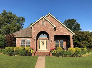 4985 Dover Ln, Conway, AR 72034