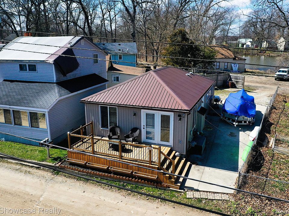1st image of 6242 Island Lake Dr