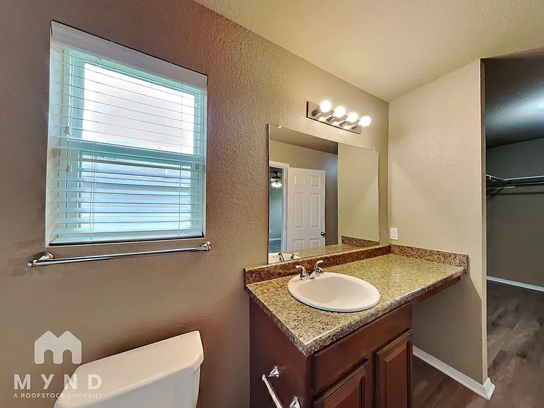 11101 Bock Rd — Photo 8
