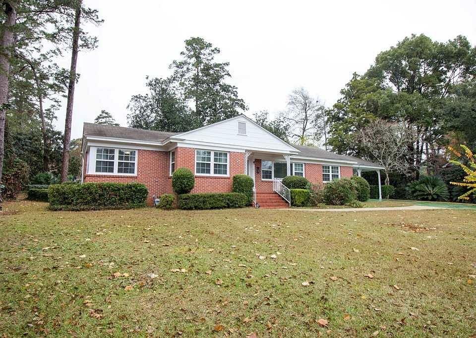 1st image of 1516 Spruce Ave