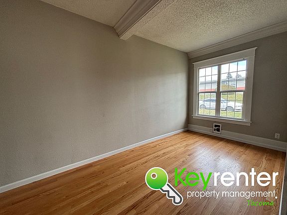 5th image of 5210 S K St #4