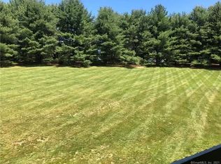 1004 Summer Hill Dr UNIT 1004, South Windsor, CT 06074