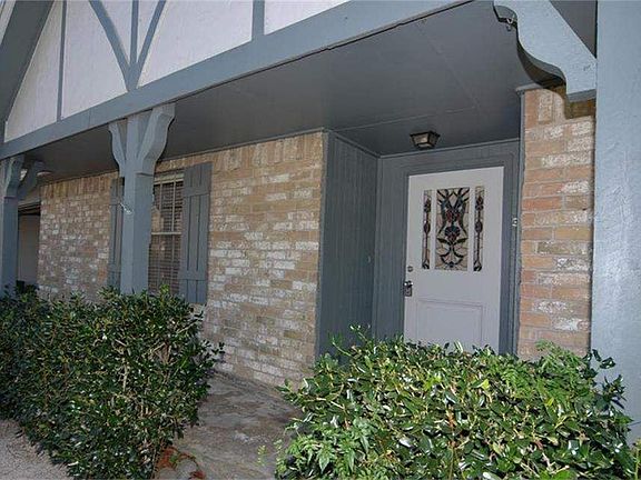 2nd image of 313 Westwood Dr