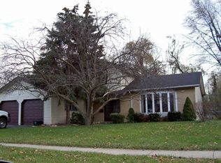 4433 177th St, Country Club Hills, IL
