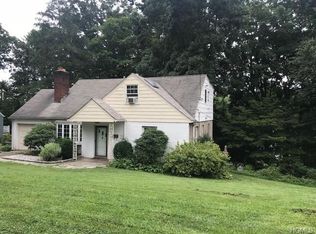 87 Weskora Ave, Pleasantville, NY 10570