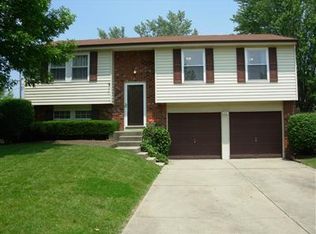 4557 N Park Forest Cir, Batavia, OH 45103