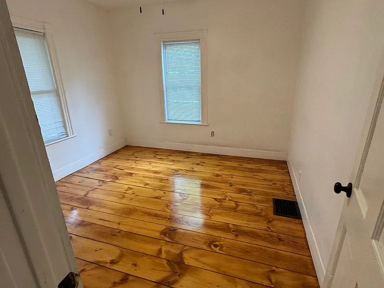 24 Thurman St #0 — Photo 11