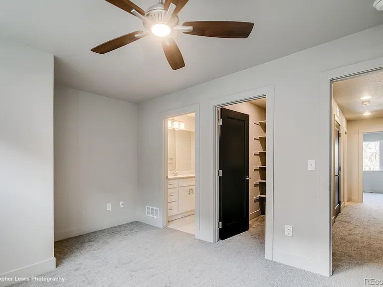 1559 King St — Photo 16