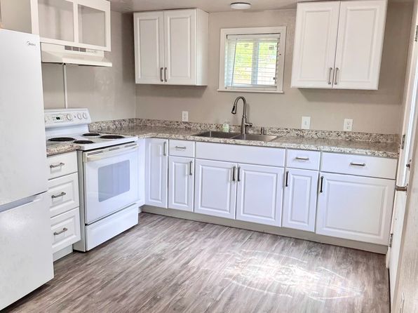 4003 Stockdale Hwy #2