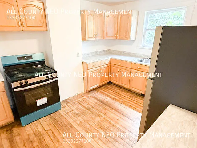 Enjoy the charm and functionality of this 4bedroom, 2bath home! — Photo 4