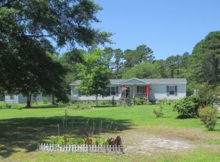 250 White Oak Dr, Newport, NC 28570