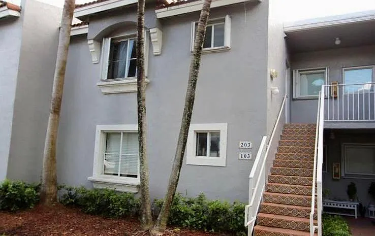 4728 114th Ave #203 — Photo 26