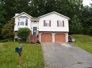 6018 Rolling Ridge Dr, Knoxville, TN 37921