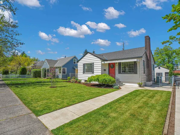 336 NW 3rd Ave, Canby, OR 97013