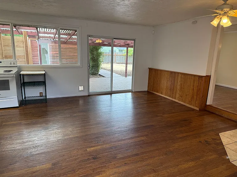 2689 York St #B — Photo 10