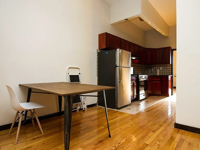 48 Wyckoff Ave #3R — Photo 7
