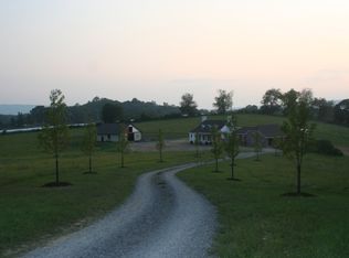 Davis Stuart Rd, Lewisburg, WV 24901