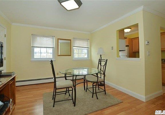 5th image of 1207 Towne House Vlg