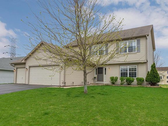 Traditional two story on .29 acre lot, on quiet, dead end street!