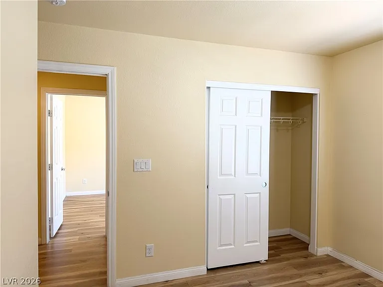 5889 Azzura Palms Ave — Photo 28