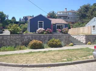 2833 36th Ave W, Seattle, WA 98199