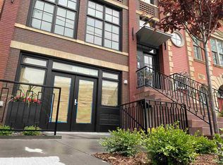16 Bright St #G, Jersey City, NJ 07302