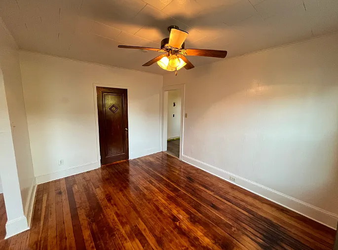 44 E Bacon St #2L — Photo 8