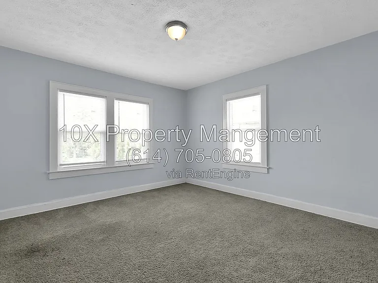 1311 E 24th Ave — Photo 17