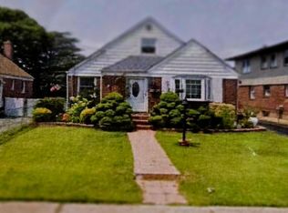 60 Liberty Boulevard, Valley Stream, NY 11580