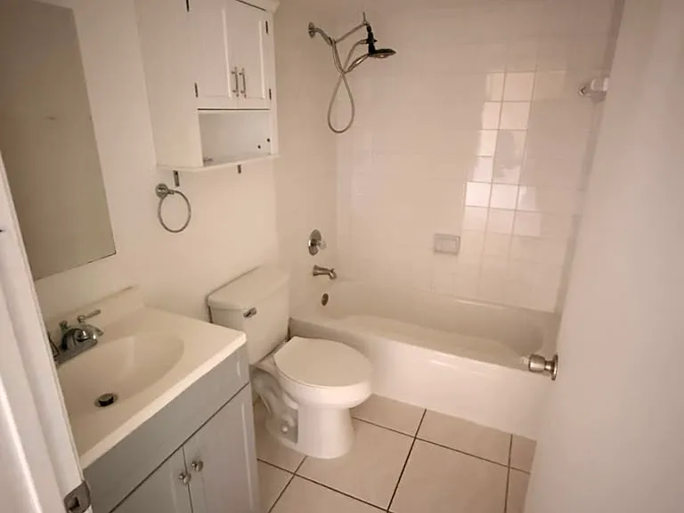 6130 W 21st Ct #302 — Photo 5