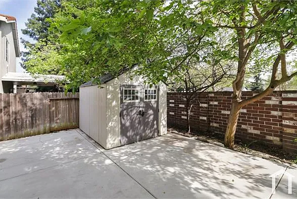6959 Romanzo Way — Photo 25