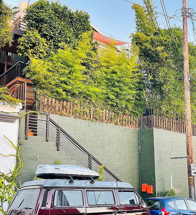 1st image of 1424 Fairbanks Pl