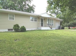 2402 22nd Ave, Central City, NE 68826